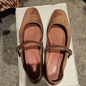 Zara flat velvet ballet shoes